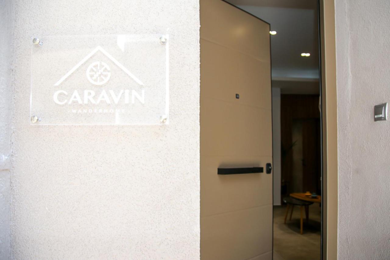 Caravin Wanderhome, 5 Min From Metro Nea Ionia Athena Bagian luar foto